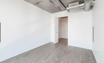 2113 S Wabash Ave in Chicago, IL - Building Photo - Building Photo