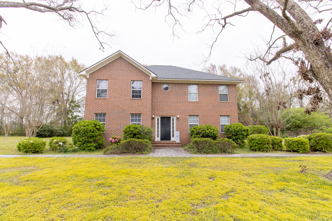 1618 Drayton Ln in Statesboro, GA - Foto de edificio