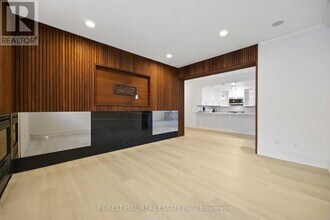 42 Cotswold Crescent in Toronto, ON - Building Photo - Building Photo