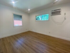 438 Arden Ave-Unit -APT B in Glendale, CA - Building Photo - Building Photo