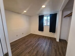 1250 E Allen Rd in Tucson, AZ - Building Photo - Building Photo