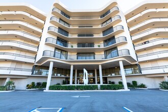 3610 S Ocean Blvd in South Palm Beach, FL - Building Photo - Building Photo