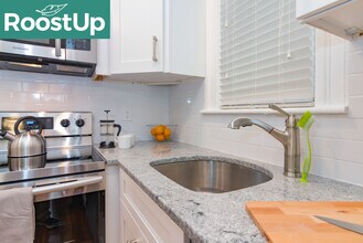 153 Trenton St in Boston, MA - Building Photo - Building Photo