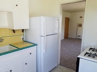 3056 Luna Dr, Unit Studio in Ventura, CA - Building Photo - Building Photo