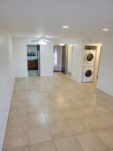 628 Daisy Ave in Long Beach, CA - Building Photo - Building Photo