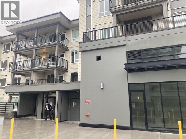 23200 Gilley Rd in Richmond, BC - Building Photo - Building Photo