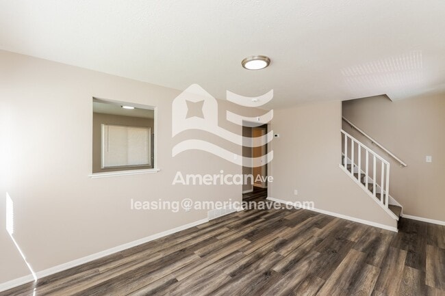 12006 Erwin Ave in Cleveland, OH - Foto de edificio - Building Photo