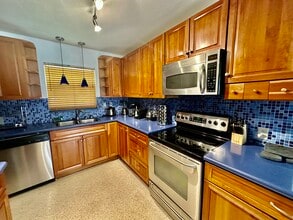 2901 NW 9th Ter in Wilton Manors, FL - Building Photo - Building Photo