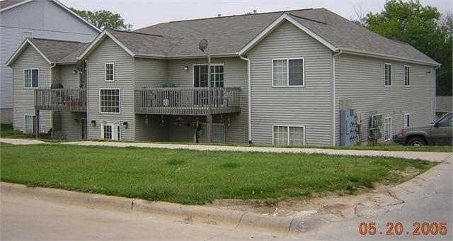 591 Potter St in Tiffin, IA - Foto de edificio - Building Photo