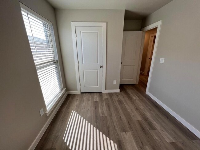 2005 Corpus Ave, Unit B in Wolfforth, TX - Building Photo - Building Photo