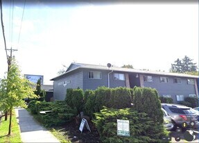 15780 SE Division St in Portland, OR - Building Photo