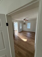 935 21st St S in St. Petersburg, FL - Foto de edificio - Building Photo