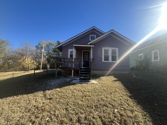 514 N Water St in Warrensburg, MO - Foto de edificio - Building Photo