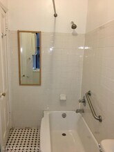 248 E 90th St in New York, NY - Building Photo - Building Photo