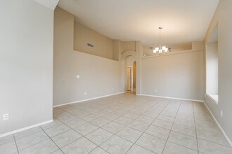 66 W Freddie Canyon Way in Oro Valley, AZ - Building Photo - Building Photo