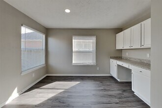 2810 Bristlecone Dr in Katy, TX - Building Photo - Building Photo