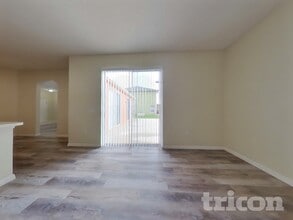 229 Beckenham Dr in Kissimmee, FL - Building Photo - Building Photo