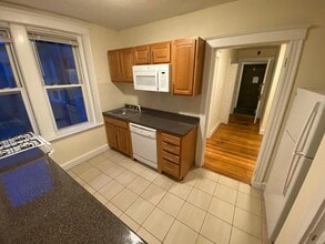 8 Barrows St in Boston, MA - Foto de edificio - Building Photo