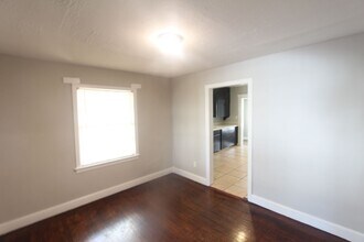 1633 31st St SW in Birmingham, AL - Building Photo - Building Photo