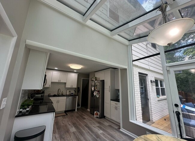 7800 Hosbrook Rd in Cincinnati, OH - Building Photo - Building Photo