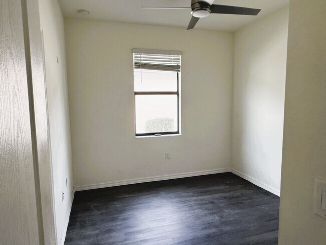 9359 Foxglove Ln in Naples, FL - Building Photo - Building Photo