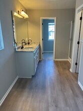 2029 Hickoryleaf Ln in Raymore, MO - Foto de edificio - Building Photo