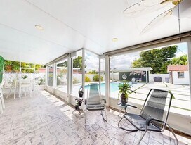 1220 NW 37th Ave in Miami, FL - Building Photo