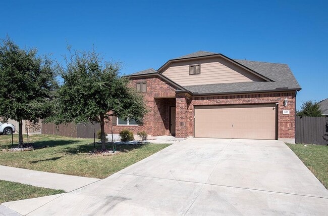 120 Mammoth in Taylor, TX - Building Photo - Building Photo