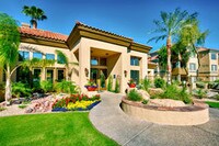 Building Photo - Bella Vista Apartments in Phoenix, Arizona