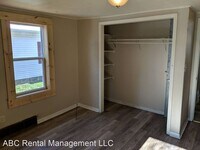 914 Barnard St photo'