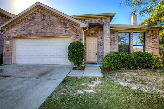 4213 Summer Star Ln in Fort Worth, TX - Building Photo - Building Photo