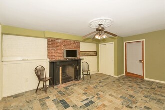 230 Garden St in Hoboken, NJ - Building Photo - Building Photo
