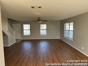 8030 Chestnut Barr Dr in Converse, TX - Building Photo - Building Photo