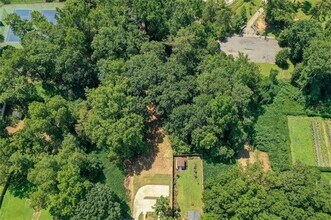 1240 Oakland Terrace SW in Atlanta, GA - Building Photo - Building Photo