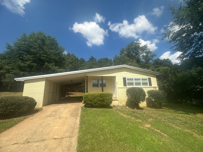 property at 111 Hillcrest Loop