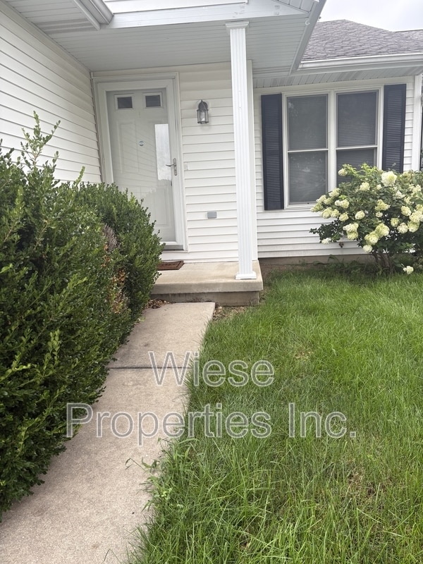 property at 1700 Tern Pl