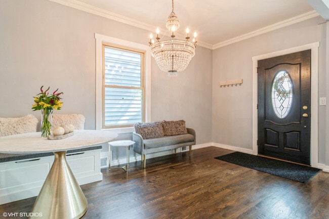 4024 N Maplewood Ave in Chicago, IL - Building Photo - Building Photo