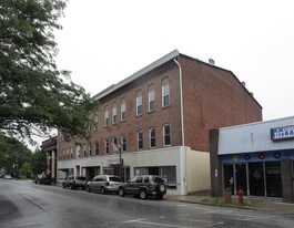 24-32 Front St in Port Jervis, NY - Building Photo