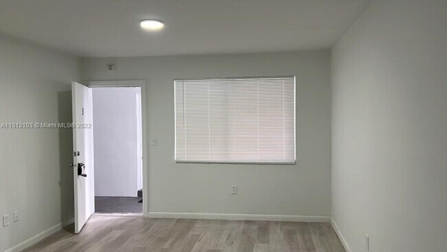 660 NE 88th Terrace-Unit -3 in Miami, FL - Building Photo - Building Photo