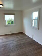 287 W Mission Ave, Unit A in Ventura, CA - Building Photo - Building Photo