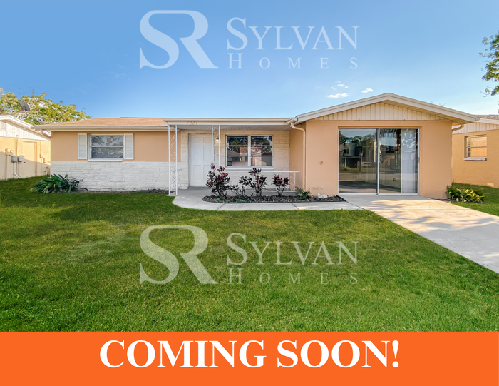 7224 Brentwood Dr in Port Richey, FL - Building Photo