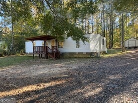 95 Quail Hollow Dr in Carrollton, GA - Building Photo