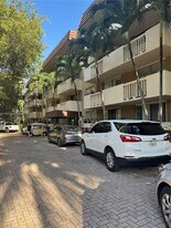 1800 Sans Souci Blvd in North Miami, FL - Building Photo