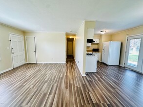 710 Latimer Ave in La Grange, KY - Building Photo - Building Photo