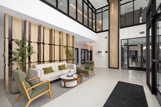 Meridia 1001 in Linden, NJ - Building Photo - Lobby