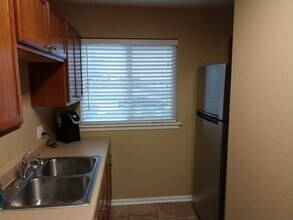 1200 Christy Dr in Manhattan, KS - Building Photo - Building Photo