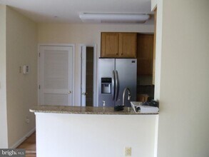 1541 Northern Neck Dr in Vienna, VA - Building Photo - Building Photo