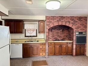 616 Jersey St in Bluffton, IN - Building Photo - Building Photo