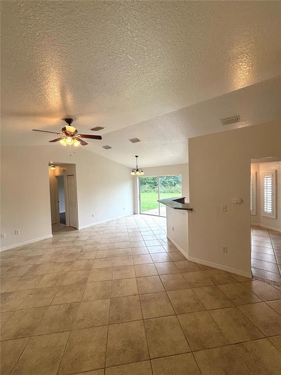 3841 NE 28th Terrace in Ocala, FL - Building Photo - Building Photo