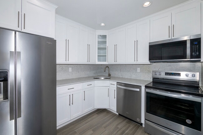 Fairfield Village at Levittown